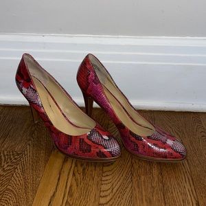 Nine West pink snakeskin heels! Size 13